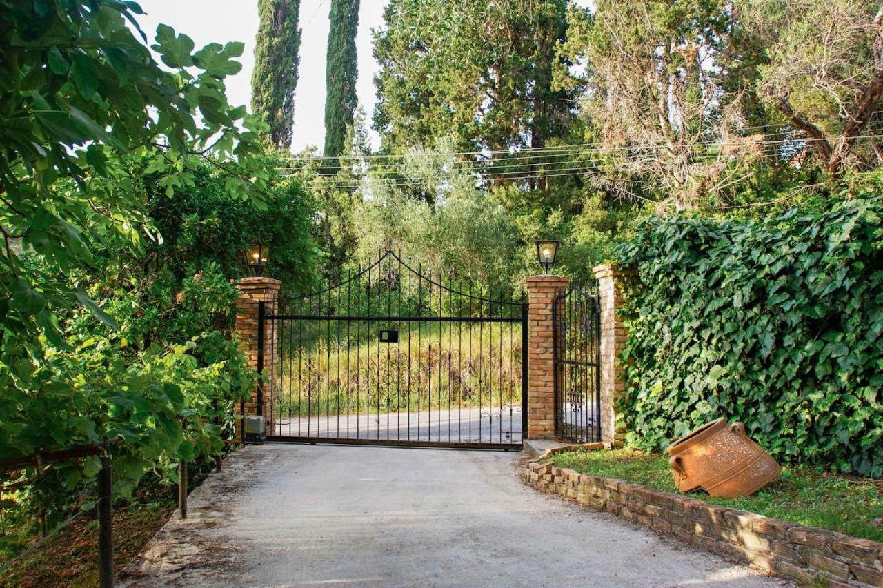 Villa Brigadoon Corfu 阿基奥斯·伊奥尼斯·佩里斯特 外观 照片